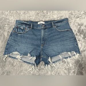 Abercrombie & Fitch The Mom Short Mid Rise Curve Love Distressed Jean Shorts